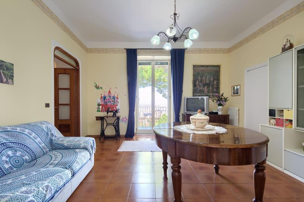Casa Panoramica Apartman Castellammare di Stabia Kültér fotó