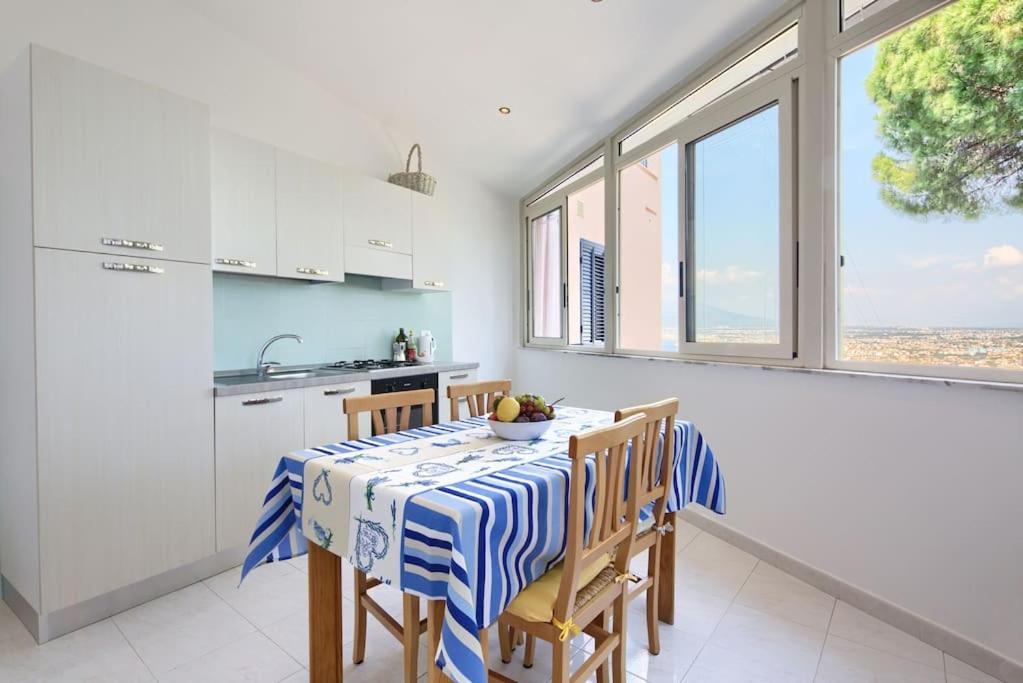 Casa Panoramica Apartman Castellammare di Stabia Kültér fotó